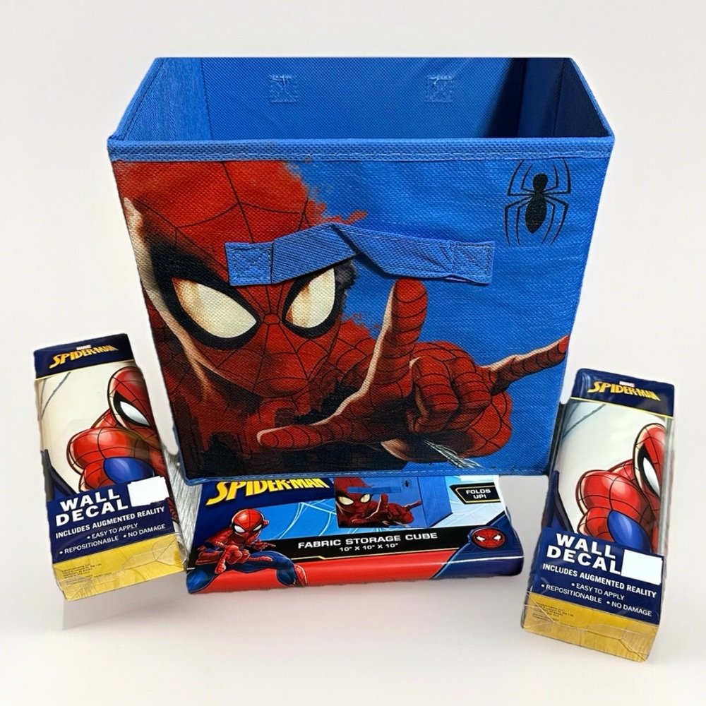Spider-Man Fabric Storage Cube & 2 Wall Decals